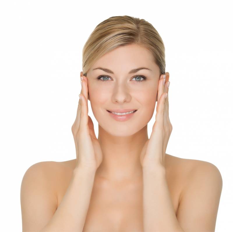 Rajeunir son regard avec le soin spécifique yeux de Mary Cohr près de Montpellier